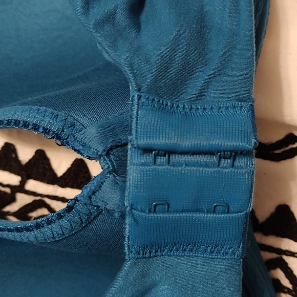 💎EUC Victoria's Secret Body by Victoria Lined Demi Convertible T-Shirt Soft, 34 - Picture 13 of 14